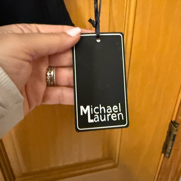 Michael Lauren NWT Black Ribbed Long Sleeve Top - Picture 4 of 6